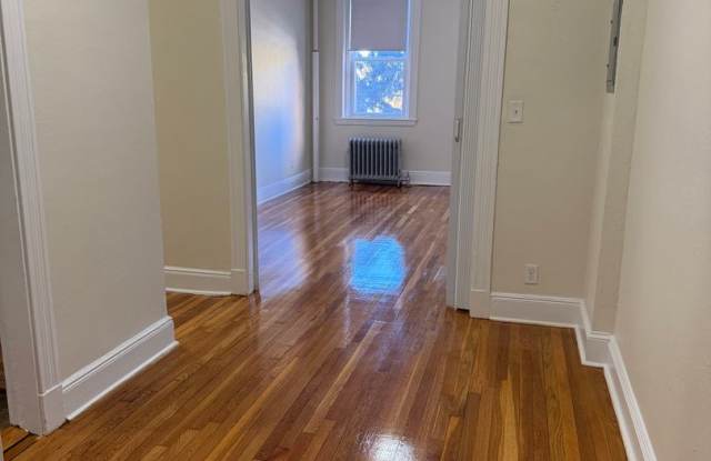 1812 Commonwealth Ave #12A Boston MA 02135 Gallery 1