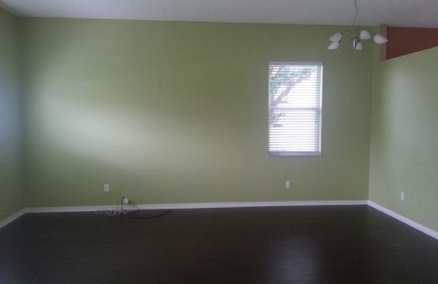 3455 Foxcroft Circle Gallery 2