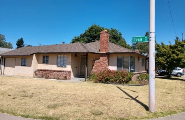 97 Dean Rd - 97 Dean Road, Sacramento, CA 95815