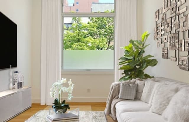 622 Grand Avenue - 622 Grand Ave, Brooklyn, NY 11238