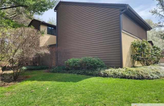 254 Sayre Drive Gallery 2