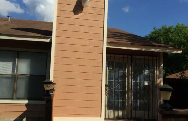 5843 Glacier Sun Dr. photos photos