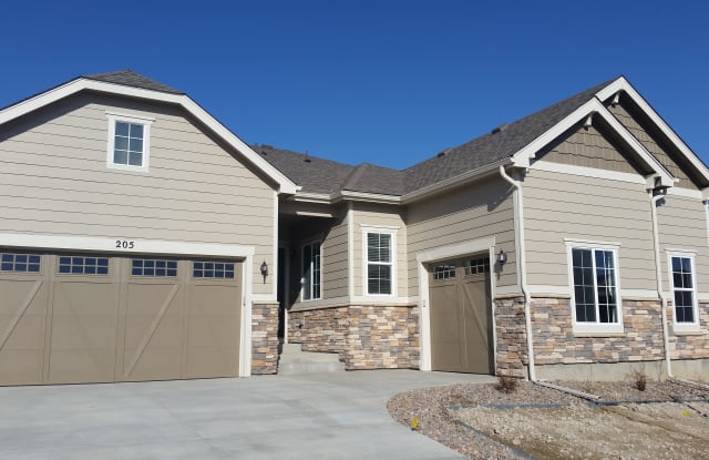 205 Equinox Cir photos photos