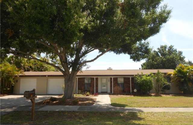 281 SEVERIN ROAD SE - 281 Severin Road Southeast, Port Charlotte, FL 33952