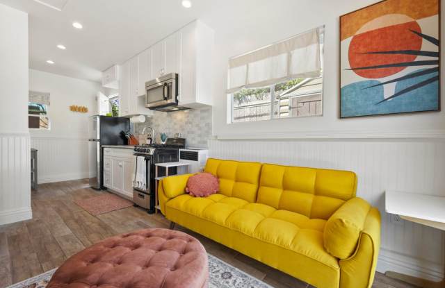Stunning 1 Bedroom/1 Bathroom in Oceanside! photos photos Stunning 1 Bedroom/1 Bathroom in Oceanside! photos photos