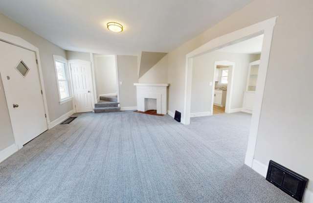 Cudell / West Boulevard Area - 3 bedroom/1 bath, single family house. photos photos