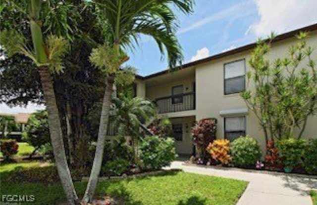 9285 Lake Park Drive unit: 201 photos photos