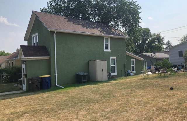 802 3rd Ave SE photos photos