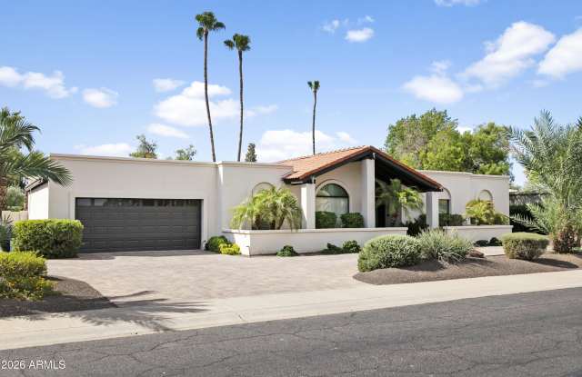 6031 E LUDLOW Drive Gallery 3