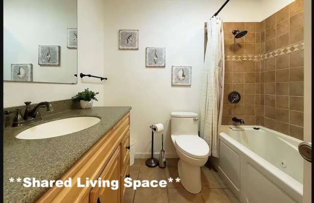 11598 Woodbine Street Gallery 4
