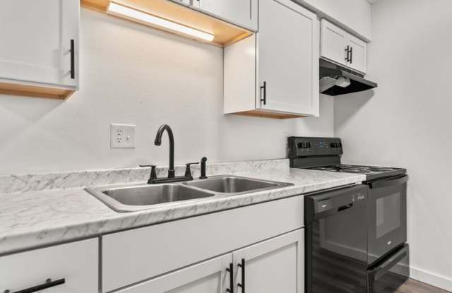 3111 West Greenwood Street photos photos