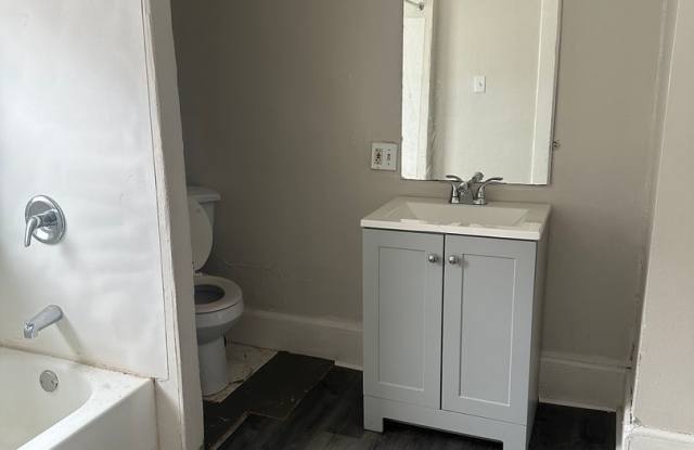 3bd Single Family Akron Cash Pay Gallery 4