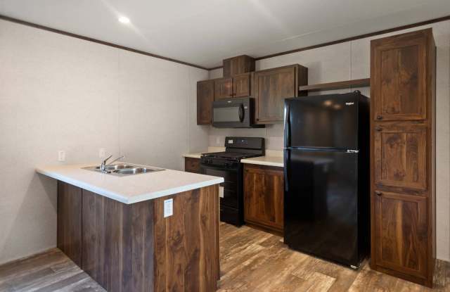 2018 Waterfront Drive photos photos