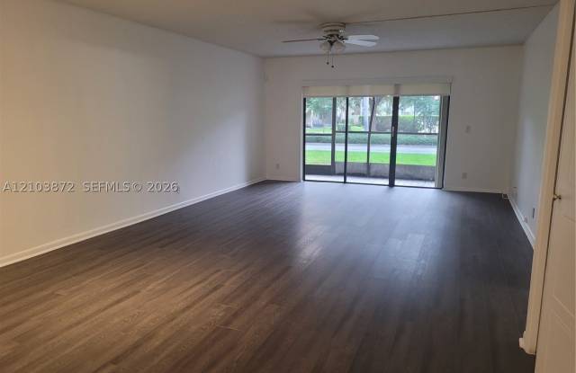 334 Lakeview Dr Gallery 3