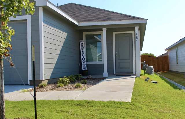 3907 Ontario Way Gallery 3