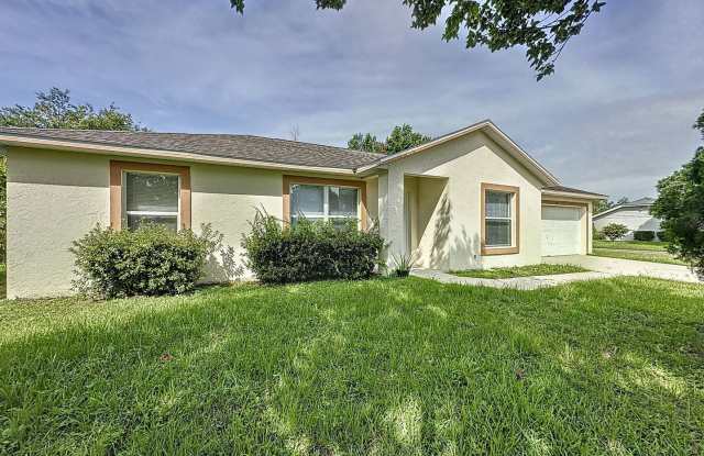 Comfortable Home in BVL, Kissimmee Gallery 1