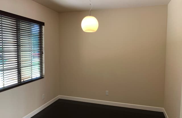 3487 S. Bluejay Dr. Gallery 3
