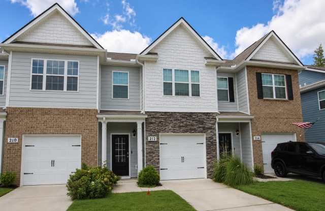 3-Bedroom Baxter Home with Garage Near I-40 Gallery 1