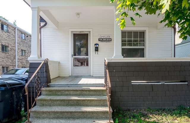 112 Adams Ave Gallery 2