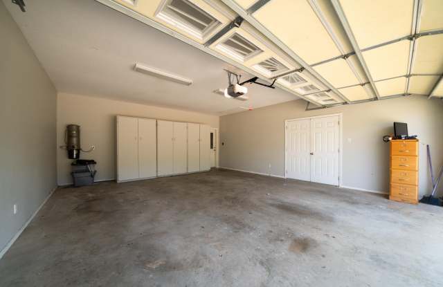 220 Massey Road Gallery 4