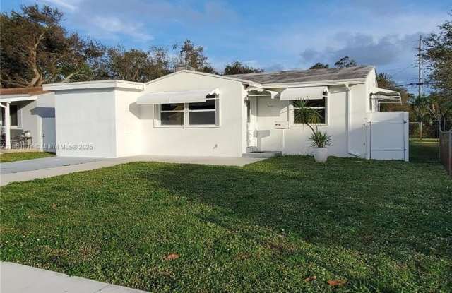 2407 Scott St photos photos