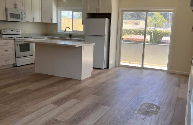 648 N. Hayworth Avenue - 9 - 648 North Hayworth Avenue, Los Angeles, CA 90048