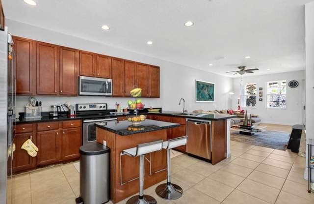 2705 SW 119th Way, Miramar, FL 33025 photos photos