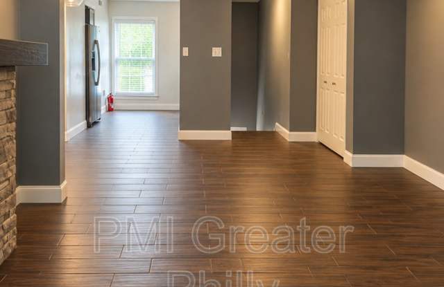 407 Shawmont Gallery 2