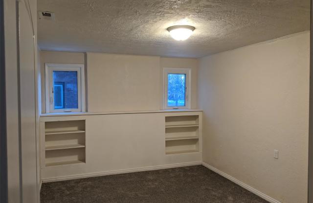 2022 Monroe Blvd - 1 Gallery 4