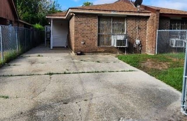 7854 Venice Blvd. 7854 Venice - 7854 Venice Boulevard, New Orleans, LA 70128