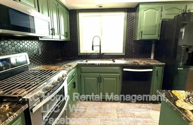 12008 W 91st Terrace Gallery 4