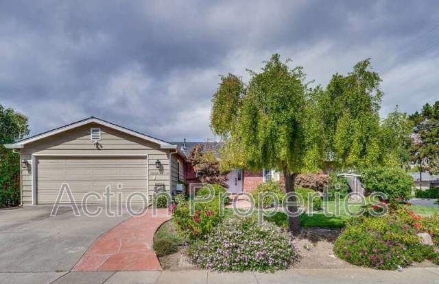 2704 Doverton Square photos photos
