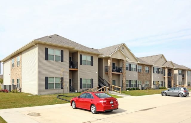 1219 NE Windsor Dr #107 - 1219 Northeast Windsor Drive, Ankeny, IA 50021