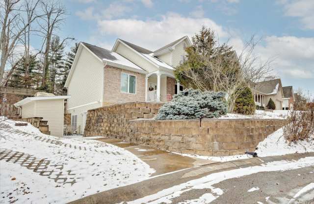 1194 E Winners Circle Drive - 1194 East Winners Circle, Monroe County, IN 47401