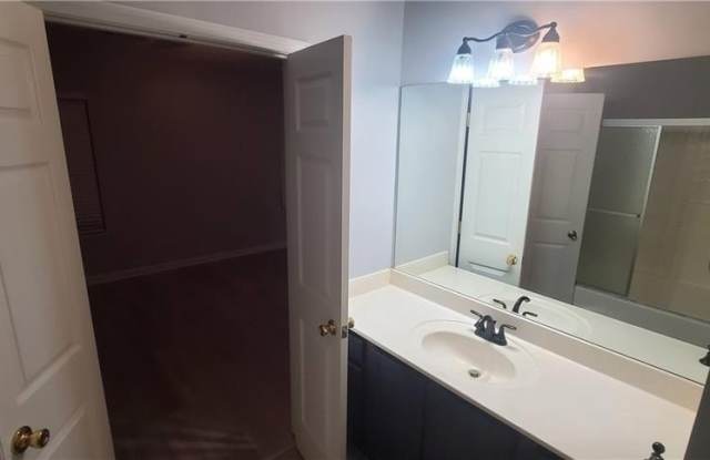 2942 Greyhawk Lane photos photos