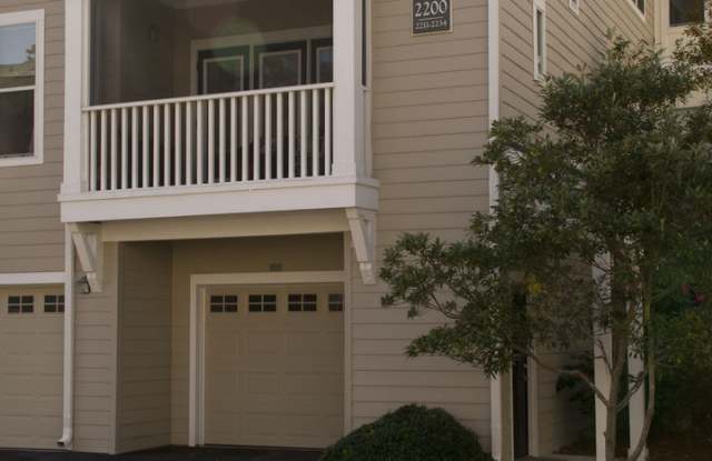 Townhouse in Gated Community with Attached Garage photos photos