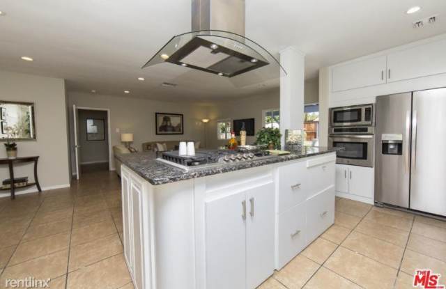 18823 Leadwell st - 18823 Leadwell Street, Los Angeles, CA 91335