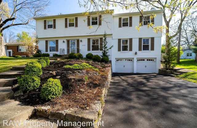 8790 Foxboro Court - 8790 Foxboro Court, Kenwood, OH 45236