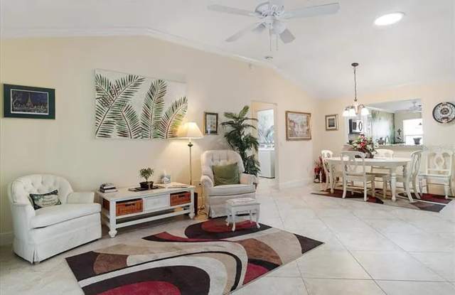 Charming 3 bed 2 bath with great location! - 498 Ambrosia Place, The Villages, FL 32162