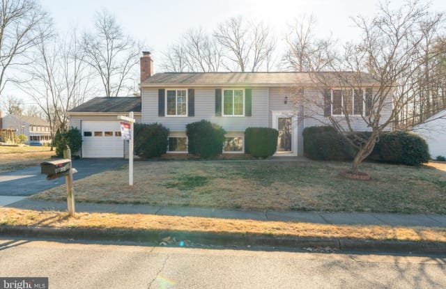 8059 WINDING WAY COURT - 8059 Winding Way Court, Newington Forest, VA 22153