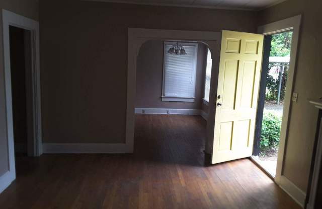 Beautiful home in the heart of Dublin. Only minutes from downtown or Veterans hospital photos photos