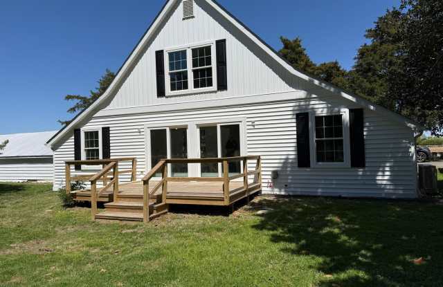 27473 SOUTHSIDE ISLAND CREEK Road Gallery 3