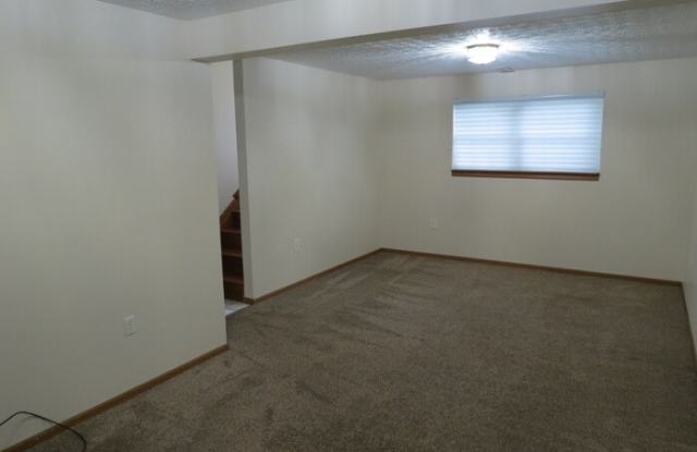 1038 Robmeyer Drive Gallery 4