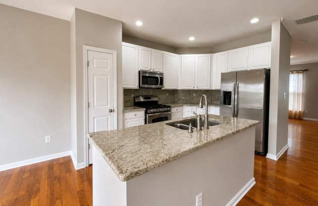 21002 KITTANNING Lane Gallery 2