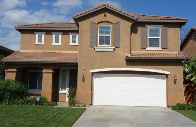 Gorgeous 5 bedroom, 3 bath plus Loft - Mountain Views photos photos