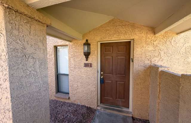 Charming 2 Bed/1 Bath in Great Location Close to Hiking/Walking Path photos photos Charming 2 Bed/1 Bath in Great Location Close to Hiking/Walking Path photos photos
