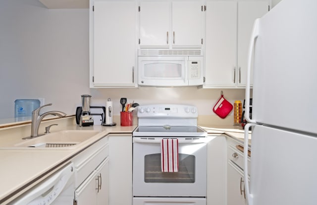 28613 Taos Court - 28613 Taos Court, Cathedral City, CA 92234