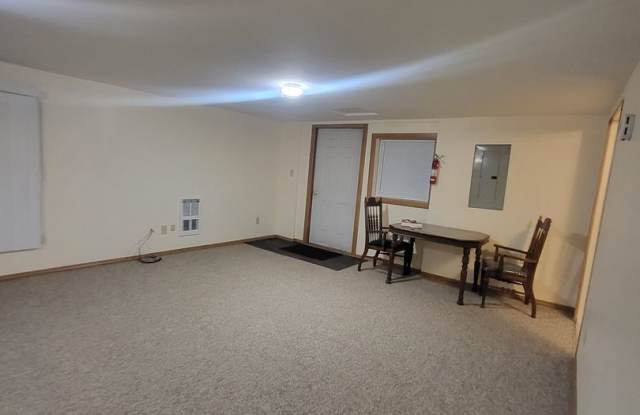 Clean, Well maintained ADU studio in town photos photos