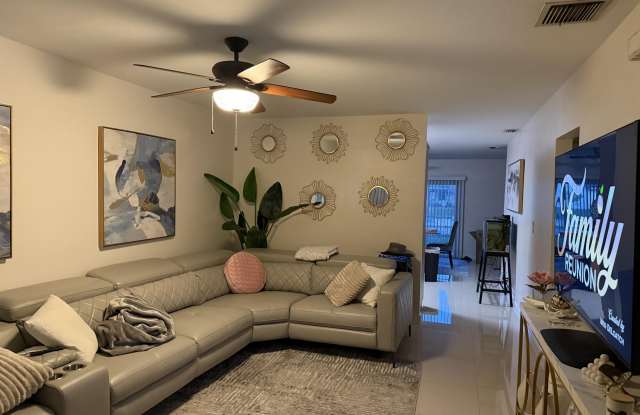 7610 NW 73RD Terrace Gallery 2