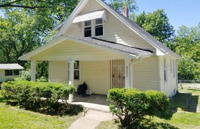 8200 Wayne Avenue photos photos